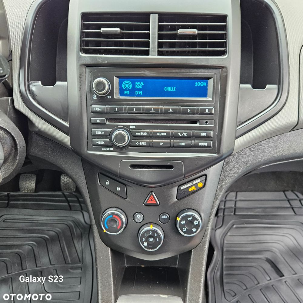 Chevrolet Aveo 1.2 LS - 27