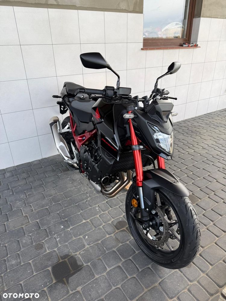 Honda Hornet - 4