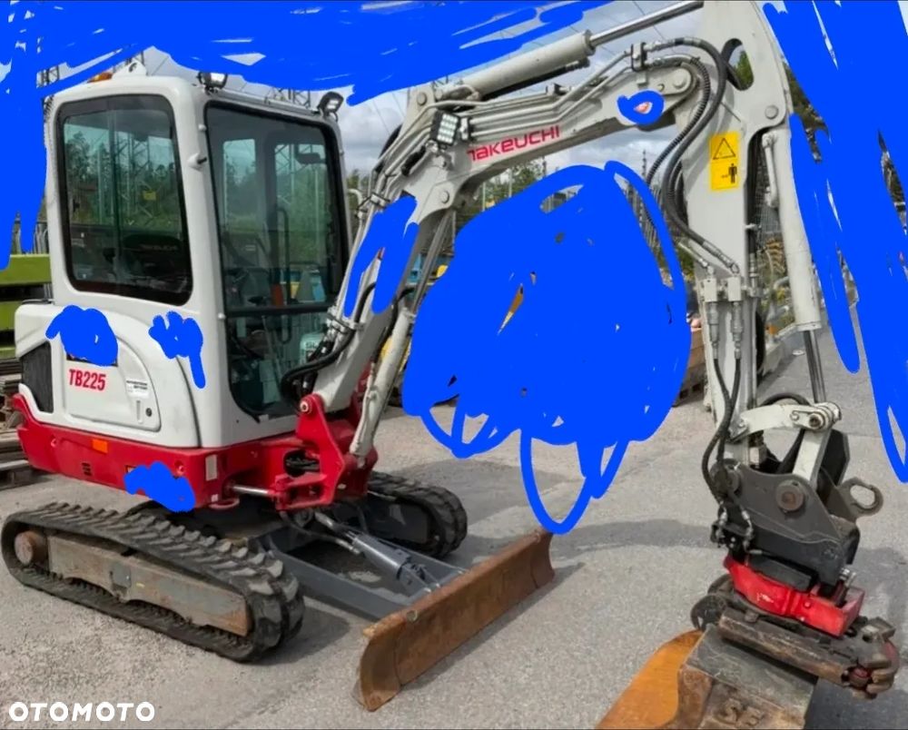 Takeuchi TB225 - 1
