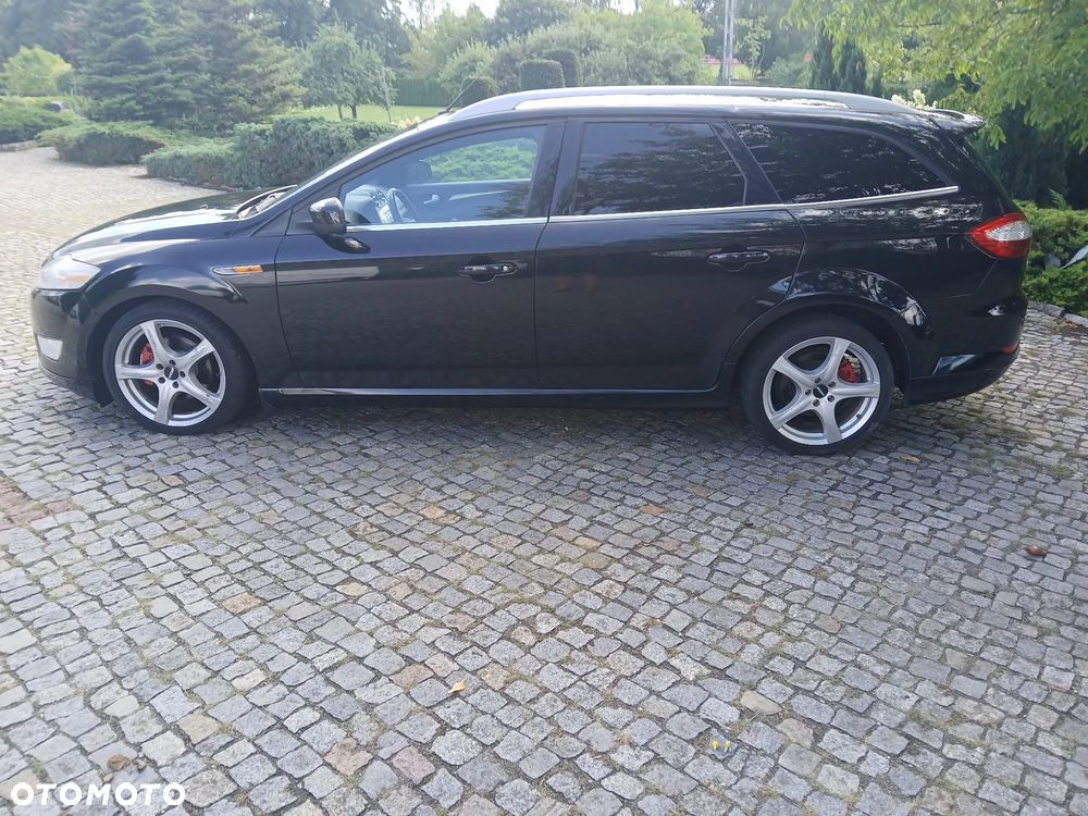 Ford Mondeo - 12