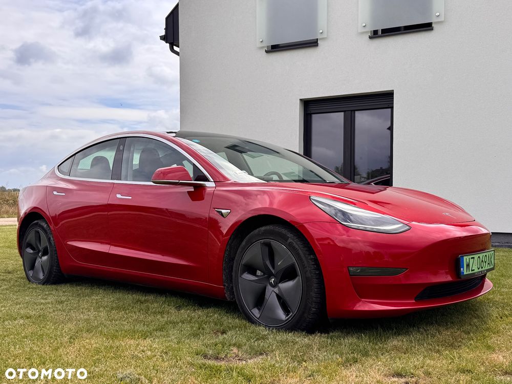 Tesla Model 3 - 9