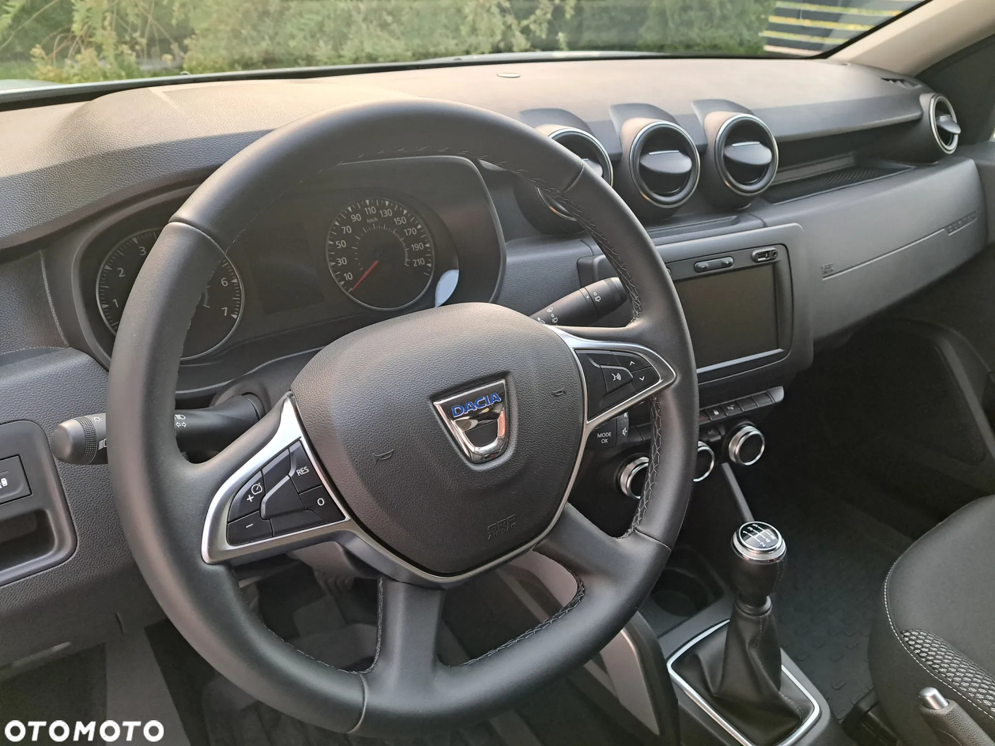 Dacia Duster 1.6 SCe Prestige - 20