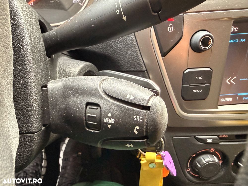 Peugeot 301 1.5 BlueHDI FAP Active - 10