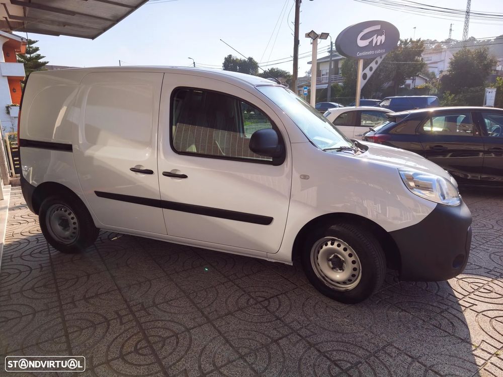 Renault Kangoo 1.5 DCI IVA DEDUTIVEL - 6