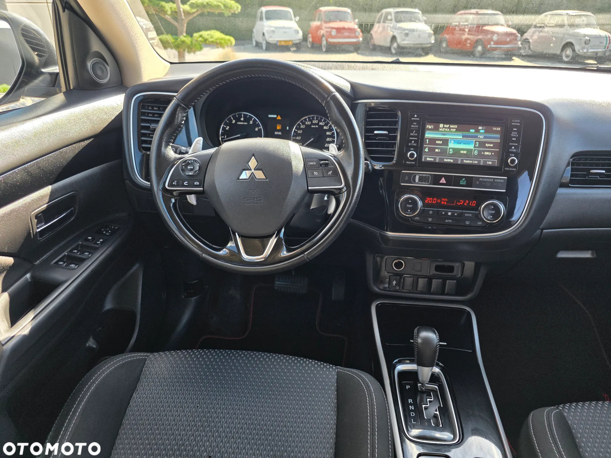 Mitsubishi Outlander 2.0 Intense + SDA 4WD CVT - 11