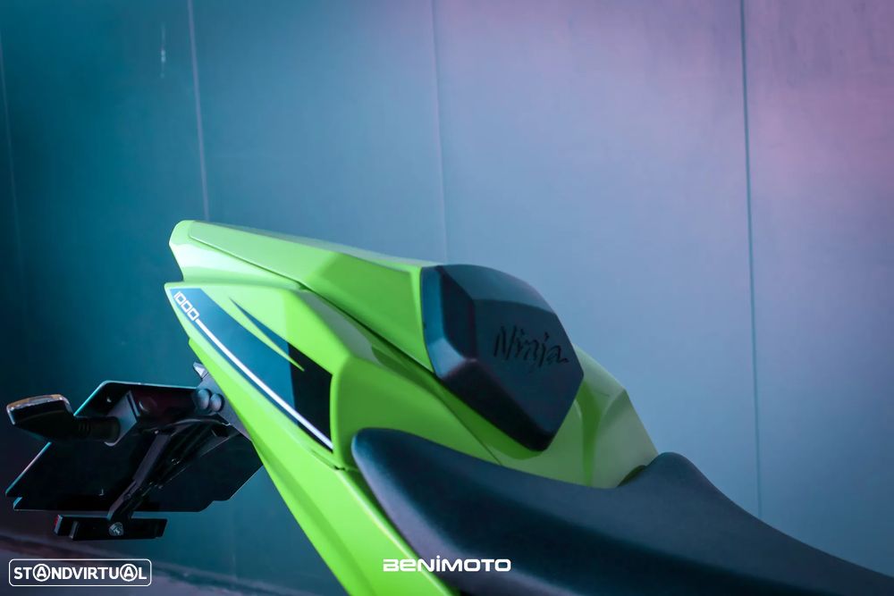 Kawasaki ZX 10R - 14