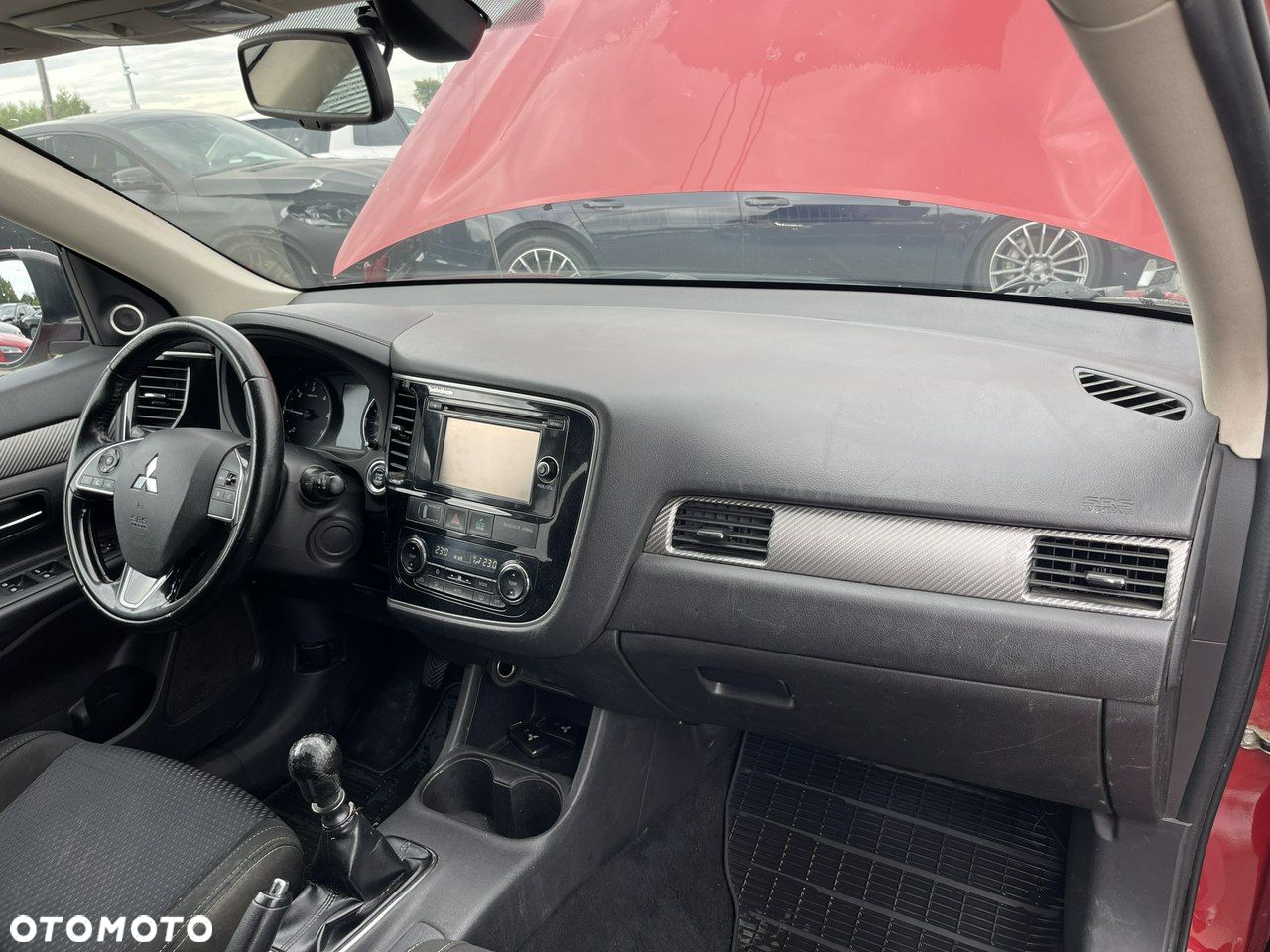 Mitsubishi Outlander 2.2 DI-D 4WD Plus - 9