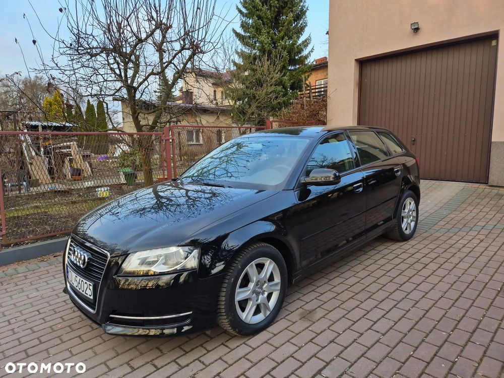 Audi A3 Sportback 1.6 Attraction - 1