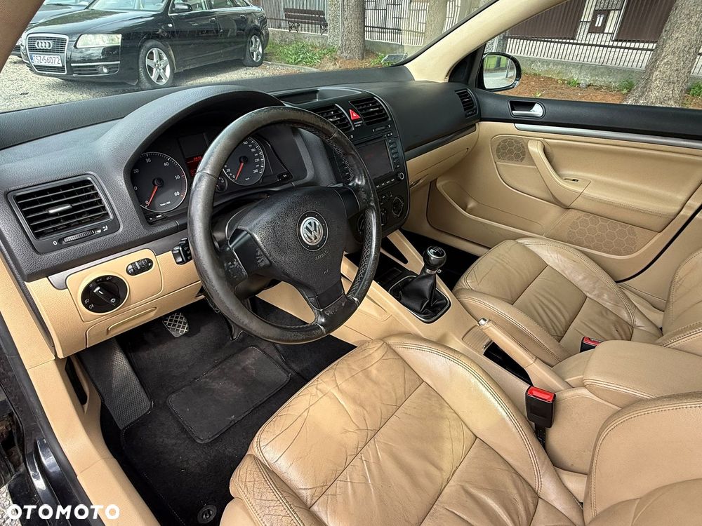 Volkswagen Golf 1.9 TDI Sportline - 13