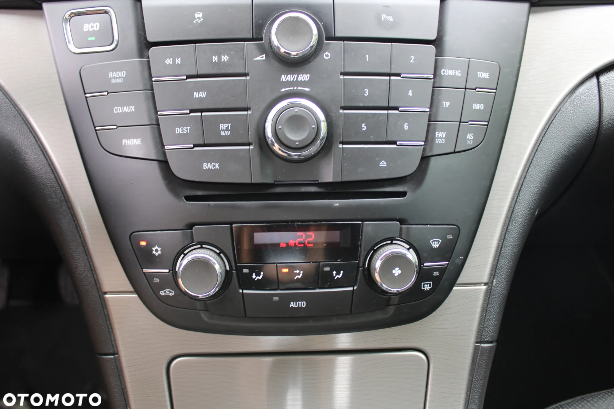 Opel Insignia - 35