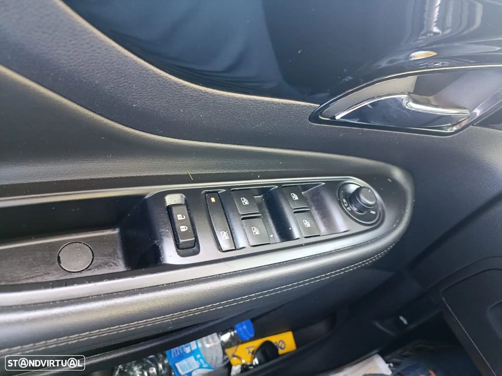 Opel Mokka X 1.4 T Innovation S/S AWD - 8