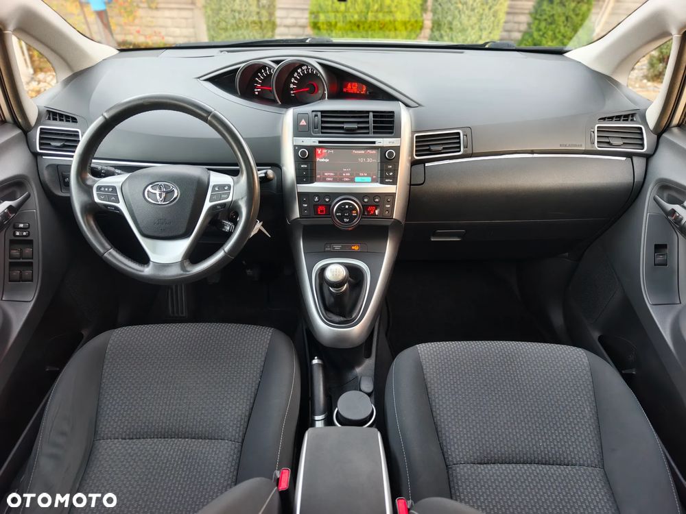 Toyota Verso 1.8 7-Sitzer Skyview Edition - 8