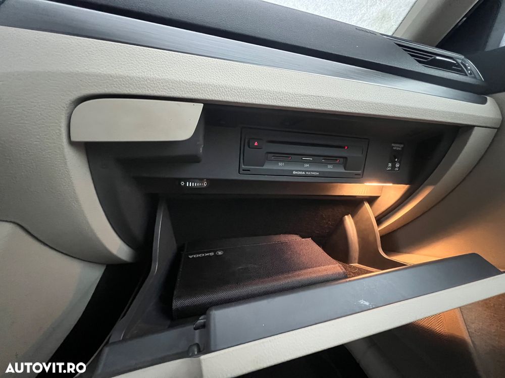 Skoda Superb 1.8 TSI DSG Style - 26