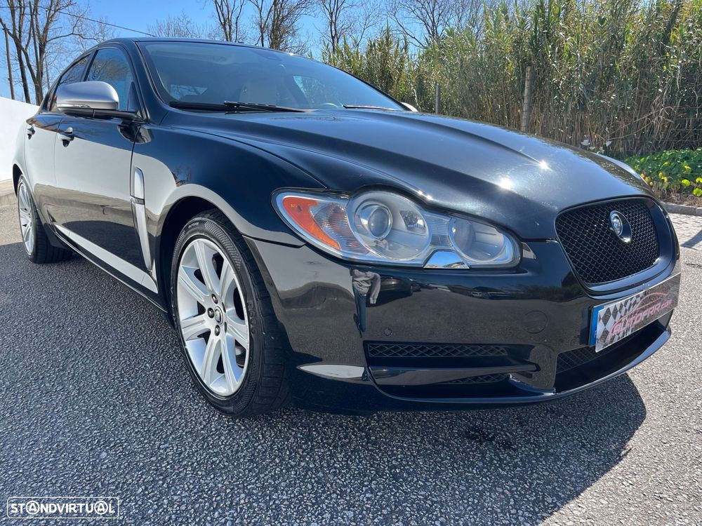Jaguar XF 3.0 D V6 Premium Luxury - 1