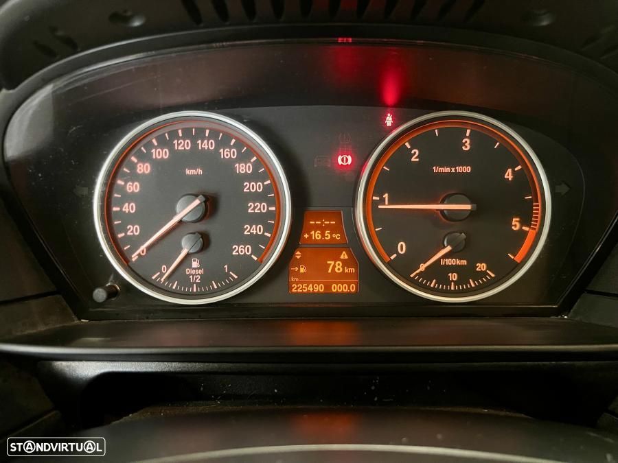 BMW 520 d - 10