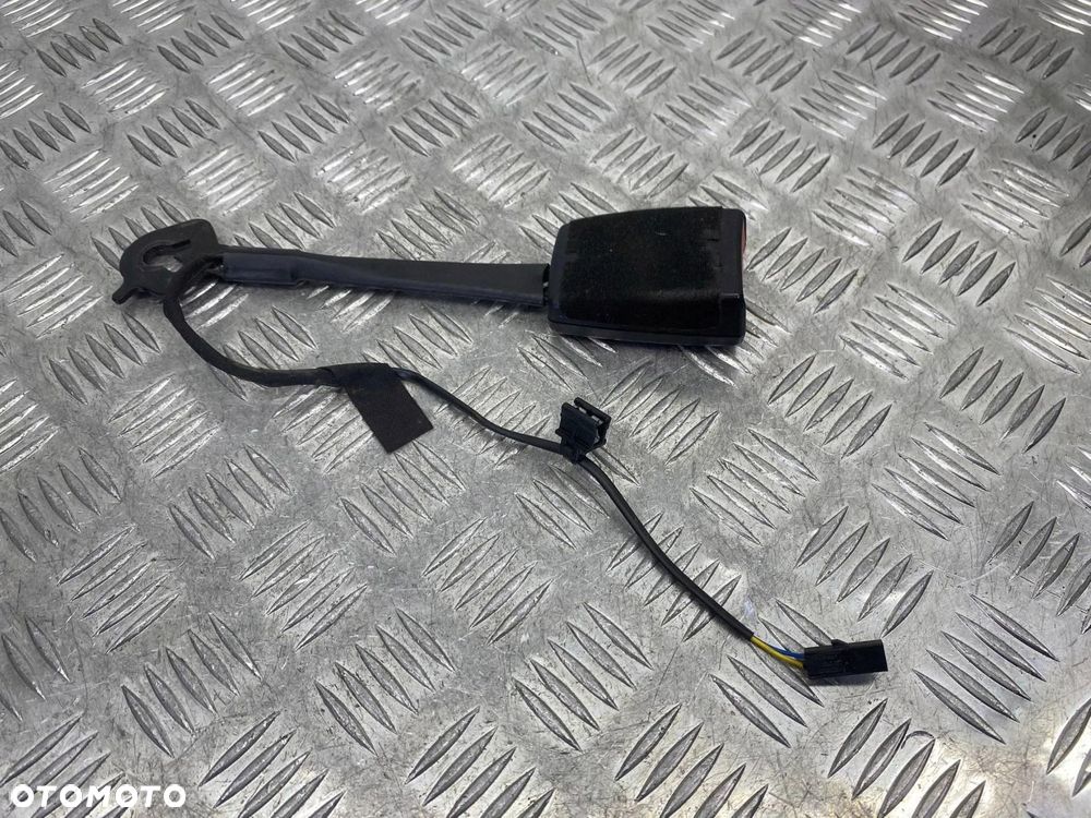 ZAPINKA KLAMRA UCHWYT PASA LEWA PRZEDNIA LEWY PRZÓD AUDI A3 8V 8V0857755E - 10