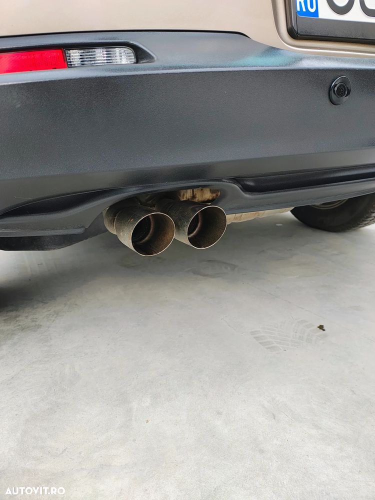 Volkswagen Tiguan 1.4 TSI BlueMotion Technology Exclusive - 28