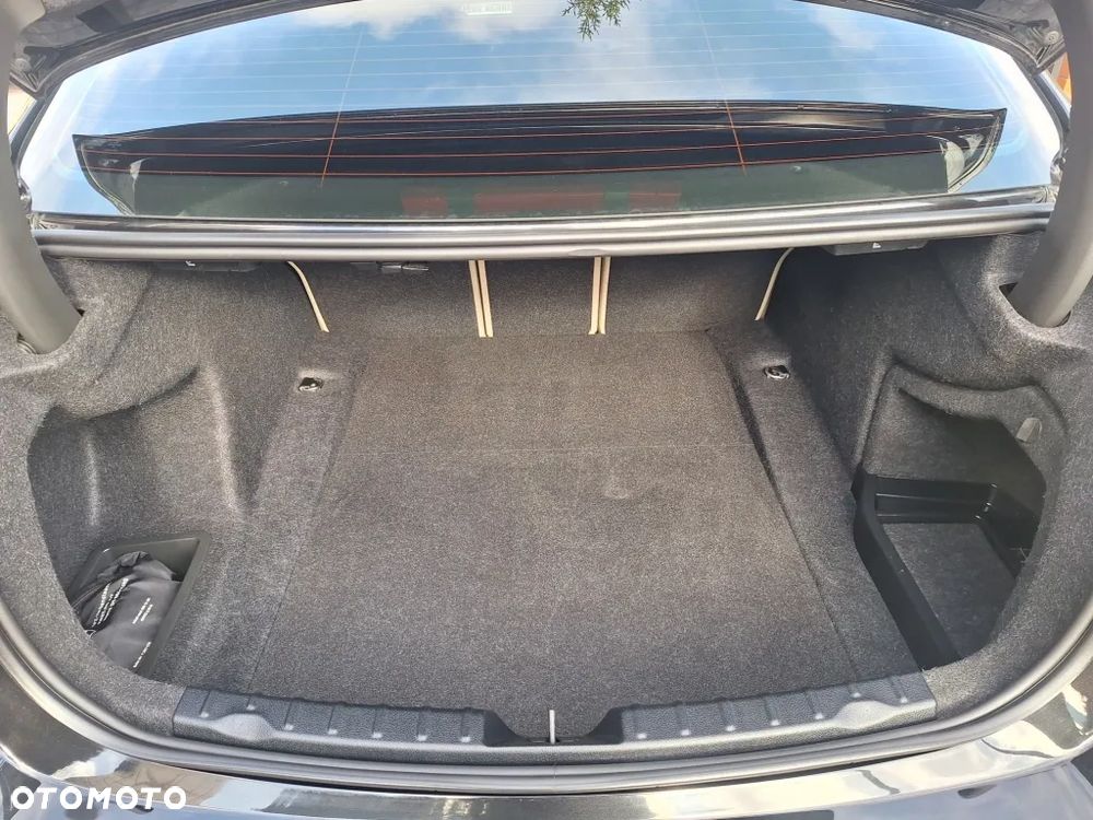 BMW Seria 3 320i Advantage sport - 8