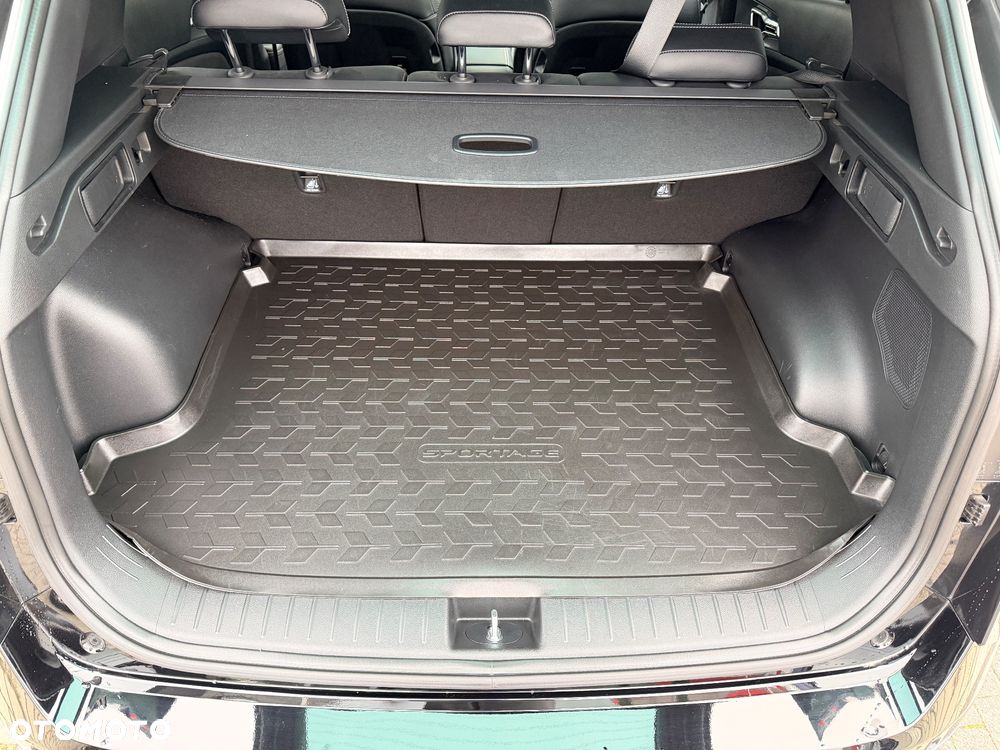 Kia Sportage 1.6 T-GDI HEV GT Line 2WD - 24