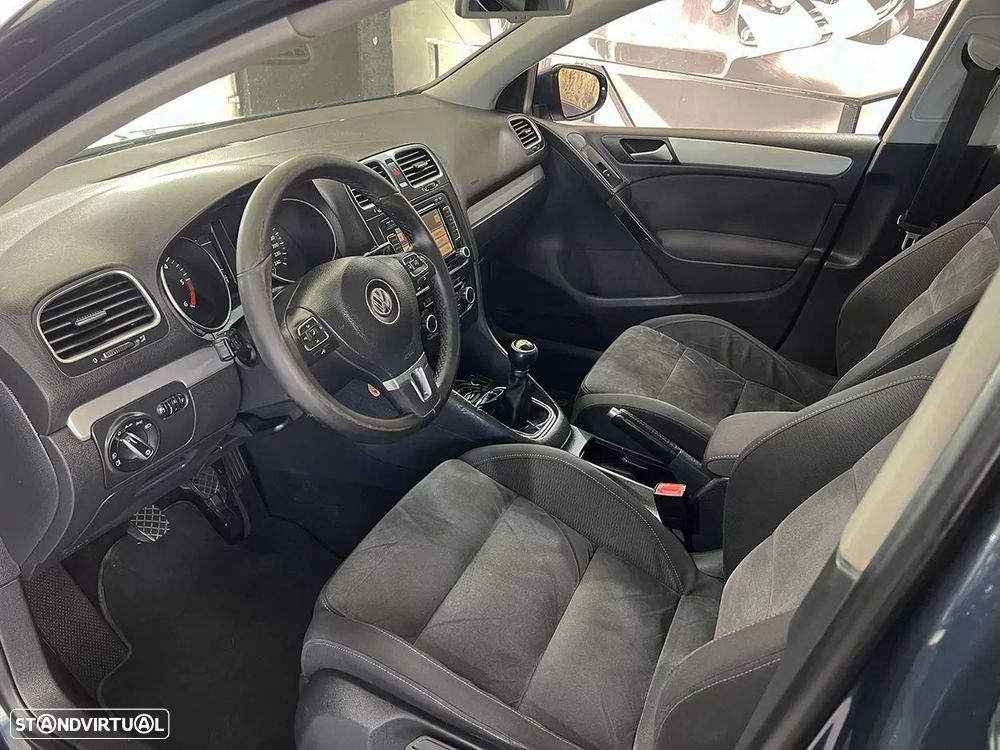 VW Golf 1.6 TDi Trendline BlueMotion - 7