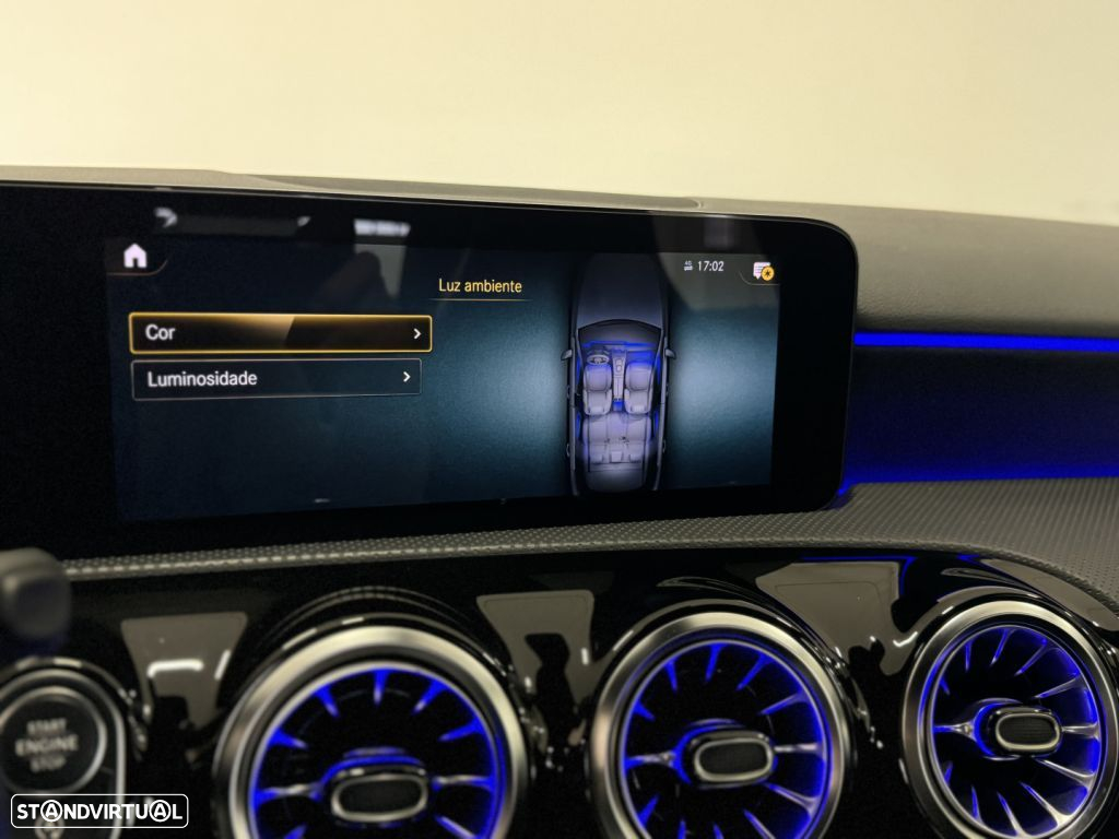Mercedes-Benz A 180 d AMG Line Aut. - 42