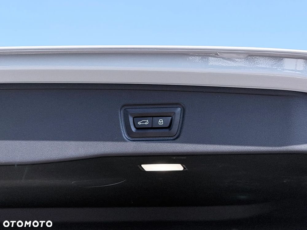 BMW Seria 5 520d - 18