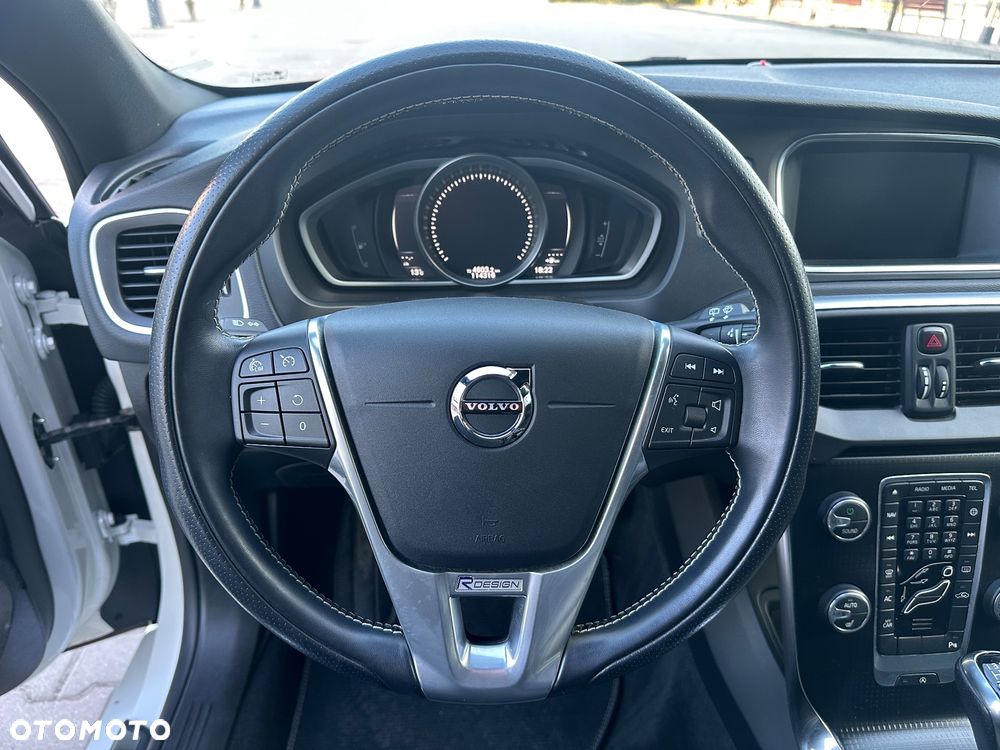 Volvo V40 T2 RDesign - 18