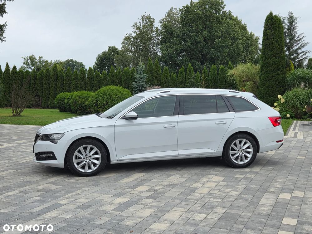 Skoda Superb 2.0 TDI SCR Style DSG - 37