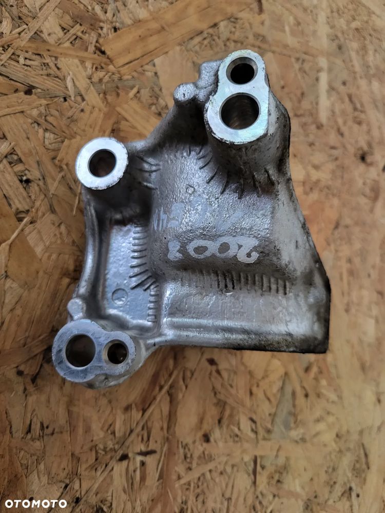 Podpora półosi 1.6 E HDI Peugeot 2008 - 3