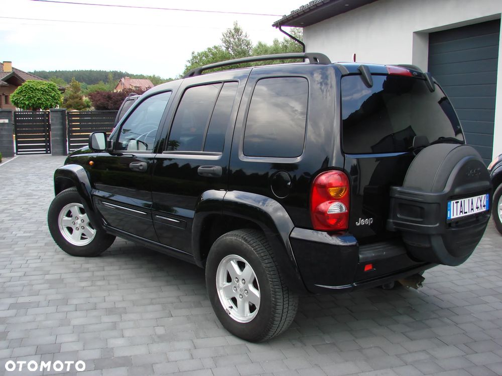 Jeep Cherokee 2.8 CRD Exclusive - 8