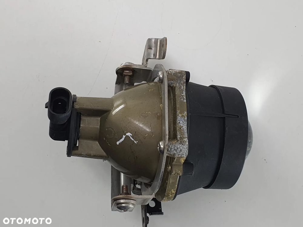 LAMPA PRZOD REFLEKTOR SOCZEWKA  TGB BLADE - 18