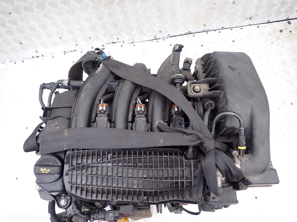 SILNIK PEUGEOT 208 1,2 VTI HM05 - 3