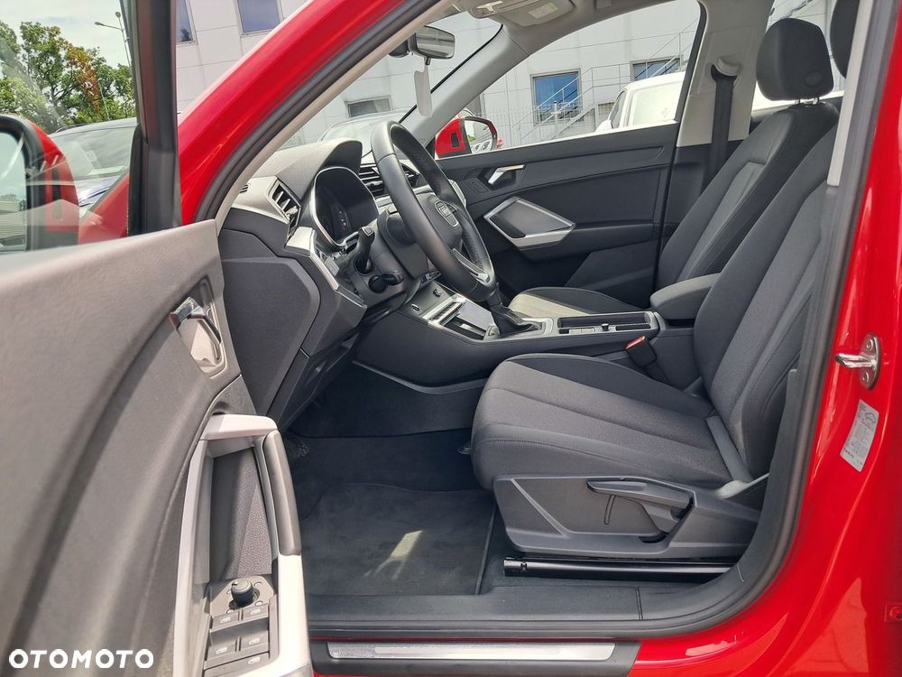 Audi Q3 - 11