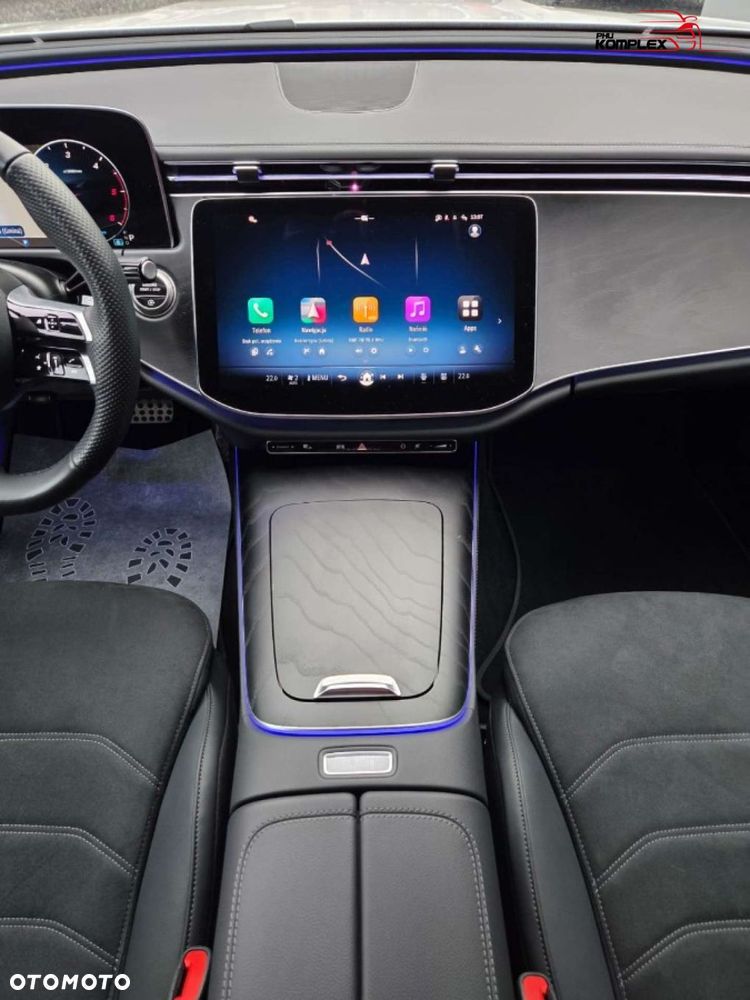 Mercedes-Benz Klasa E - 21