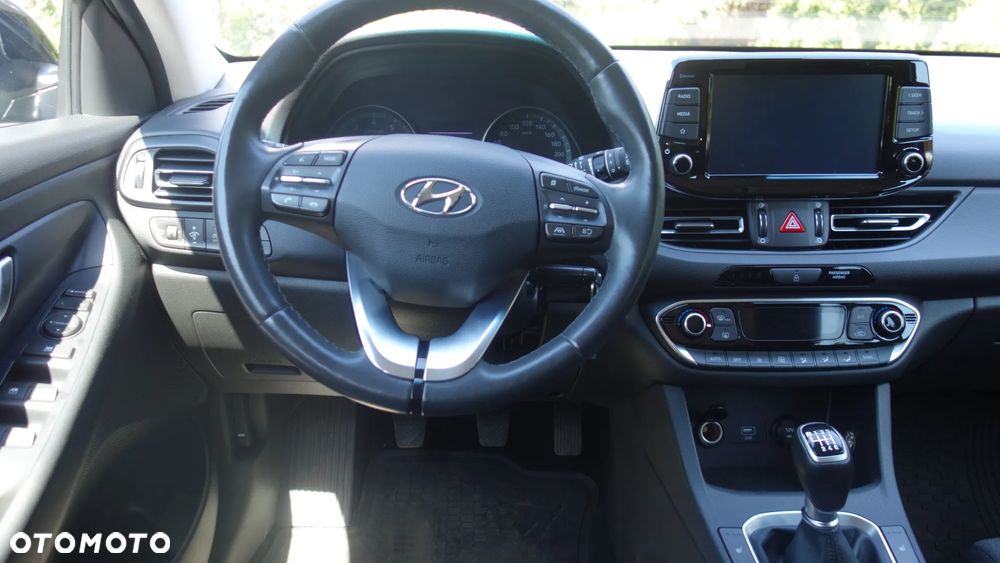 Hyundai i30 1.5 T-GDI 48V Comfort - 22