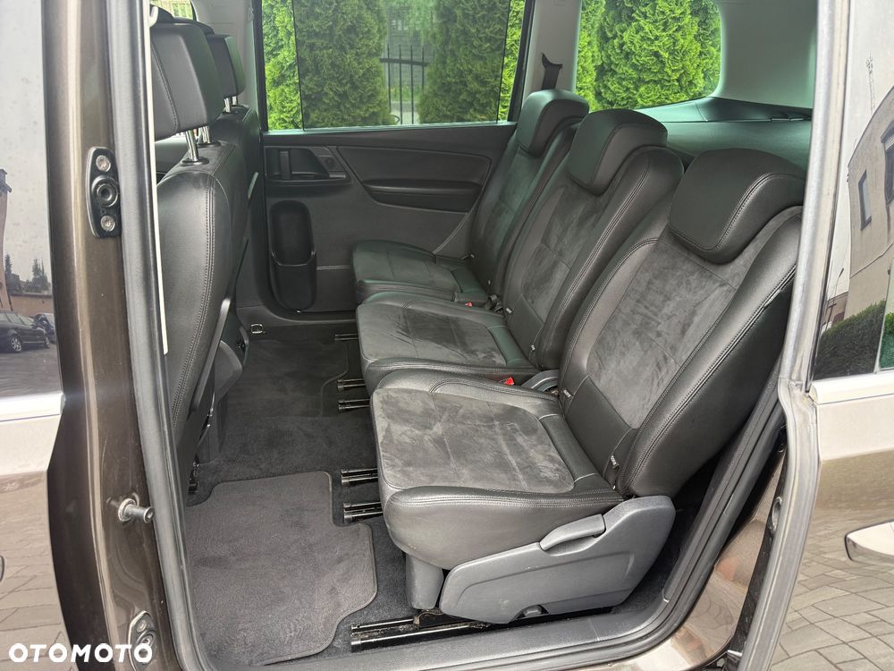 Volkswagen Sharan 2.0 TDI DSG (BlueMotion Technology) Highline - 15