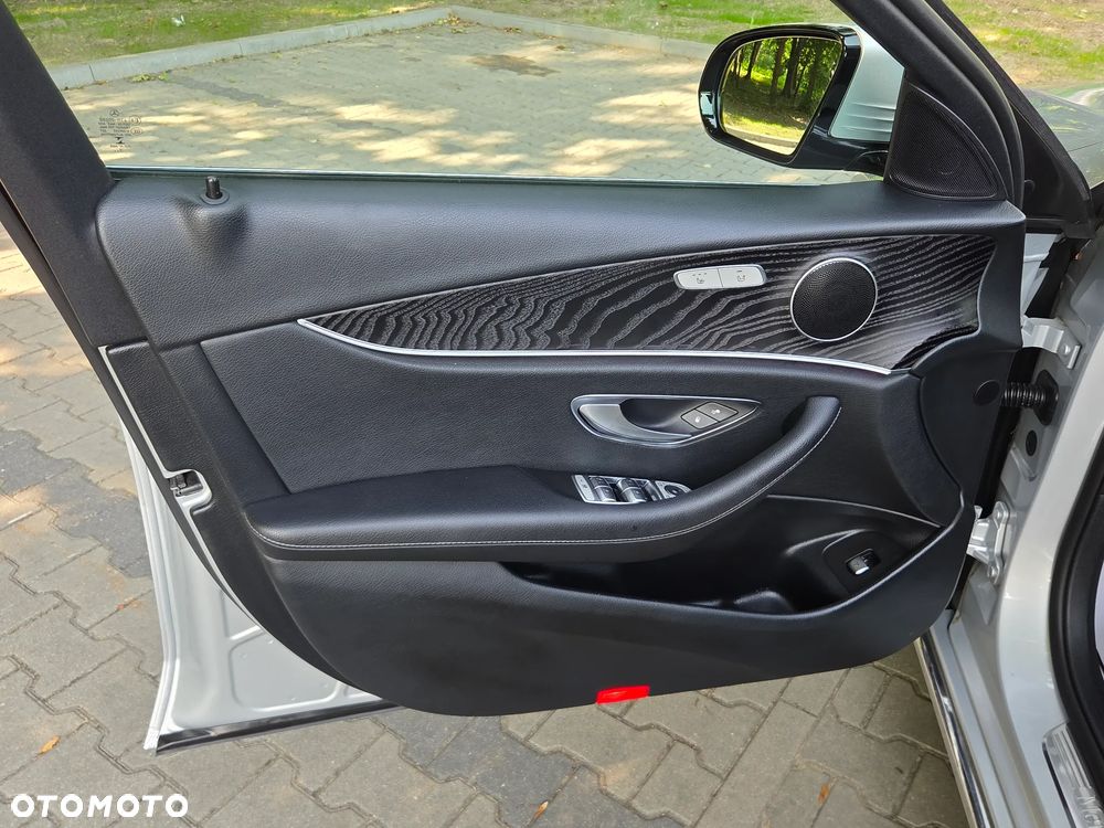 Mercedes-Benz Klasa E 200 d 9G-TRONIC Avantgarde - 12