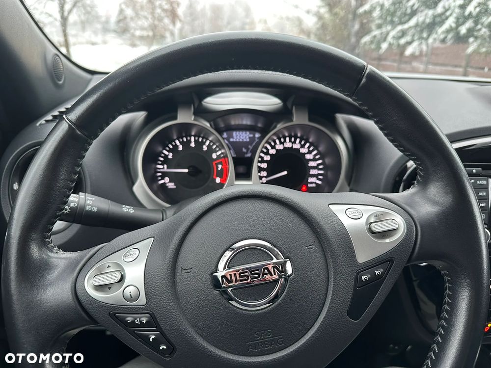 Nissan Juke 1.6 N-Connecta - 21
