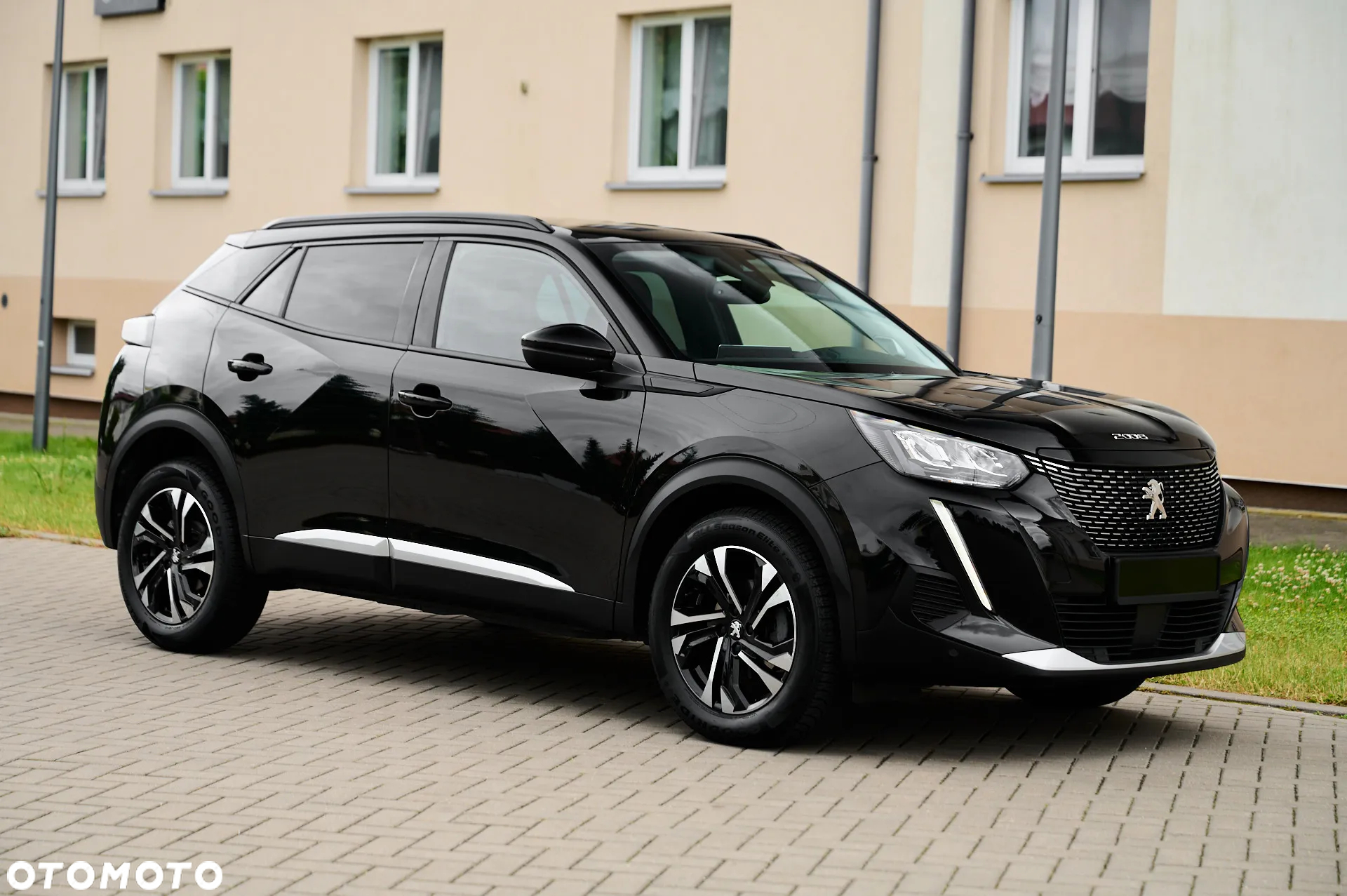 Peugeot 2008 1.5 BlueHDi Allure - 17