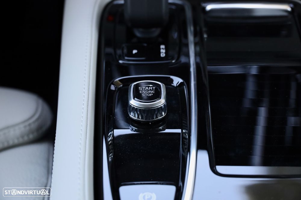 Volvo V60 2.0 T6 AWD TE Plus Bright - 29