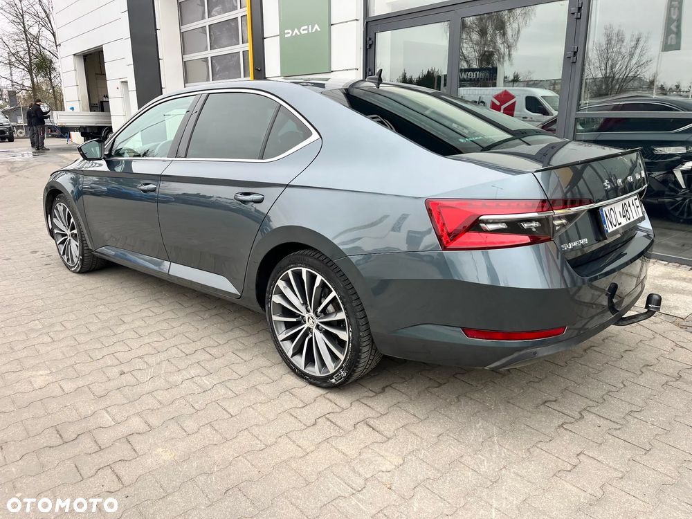 Skoda Superb 2.0 TDI SCR 4x4 Style DSG - 5