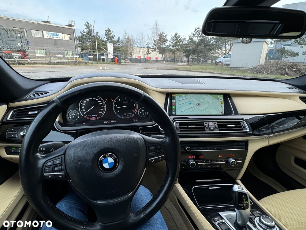 BMW Seria 7 740d xDrive - 20