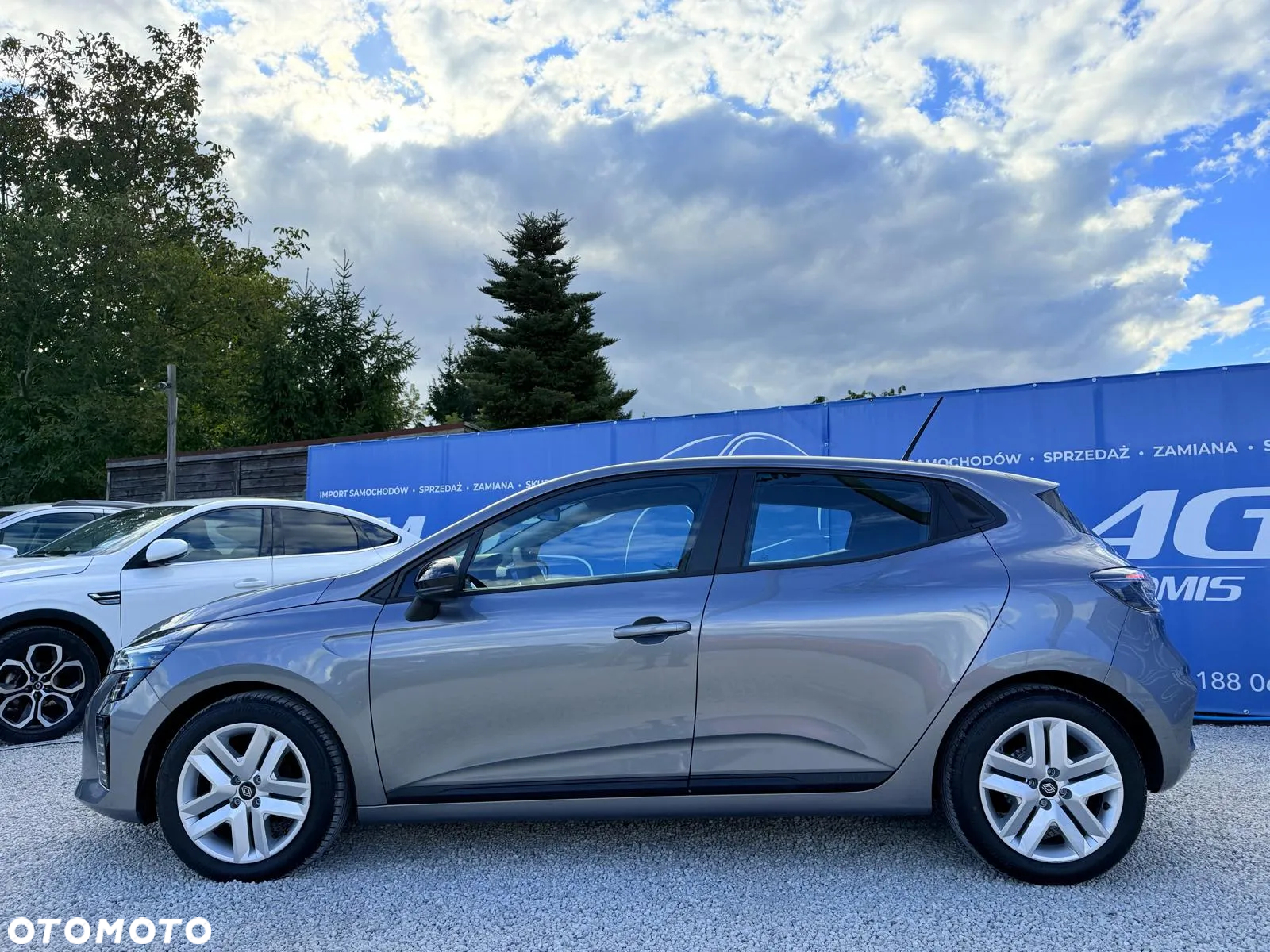 Renault Clio TCe 90 EQUILIBRE - 9