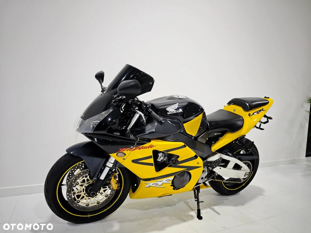 Honda CBR - 4