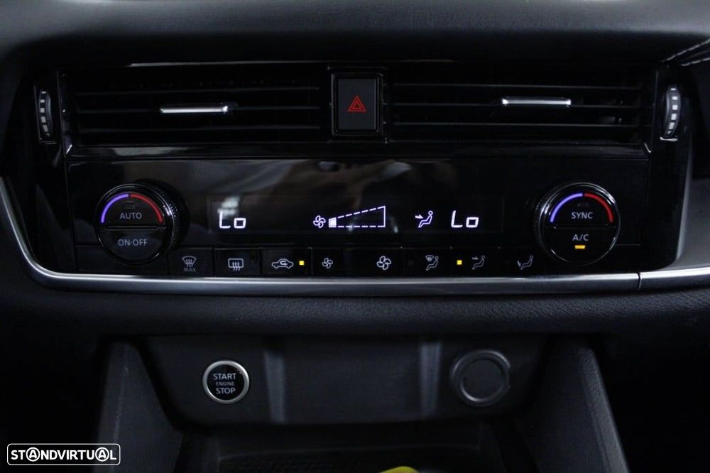 Nissan Qashqai 1.3 DIG-T Acenta LED+R - 29