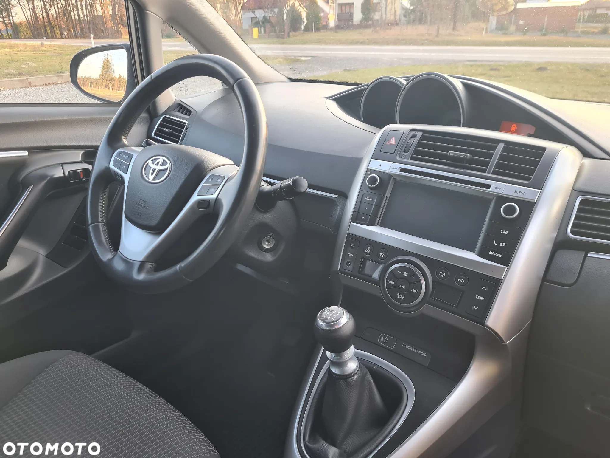 Toyota Verso 1.6 D-4D 5-Sitzer Start/Stop Skyview Edition - 13