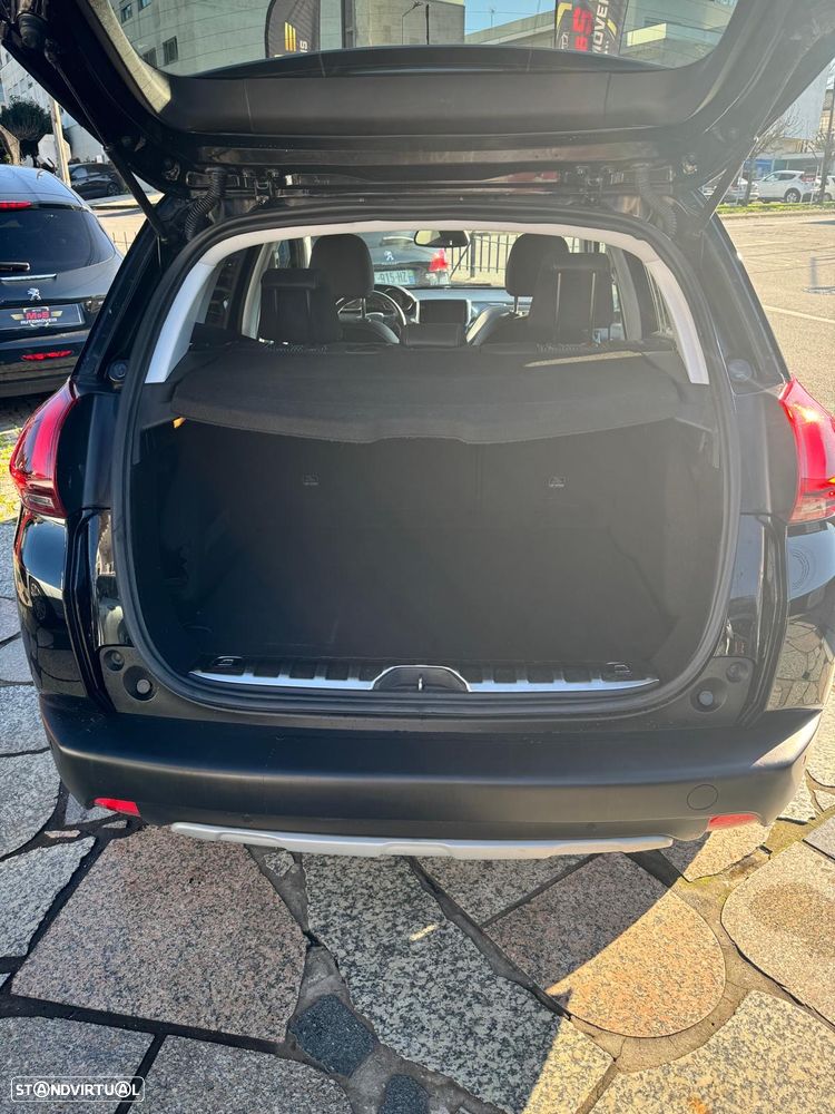 Peugeot 2008 PureTech 130 Allure - 20