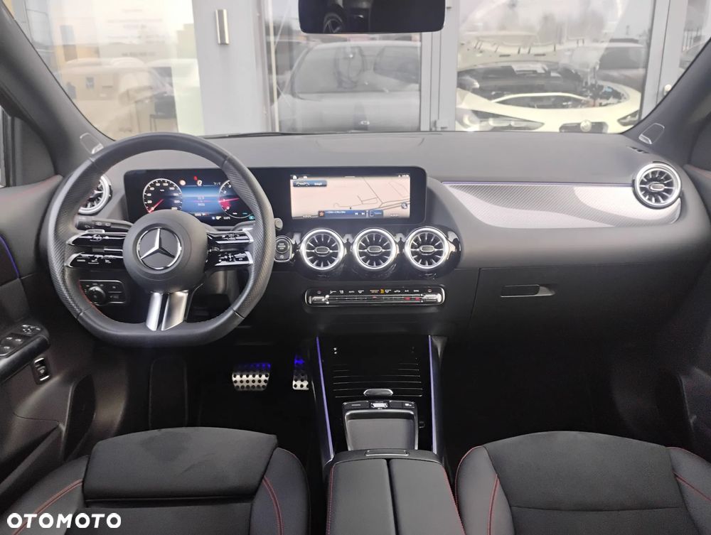 Mercedes-Benz GLA 200 mHEV AMG Line 7G-DCT - 21
