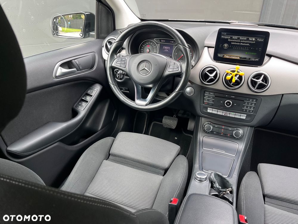 Mercedes-Benz Klasa B 180 (CDI) d 7G-DCT - 29