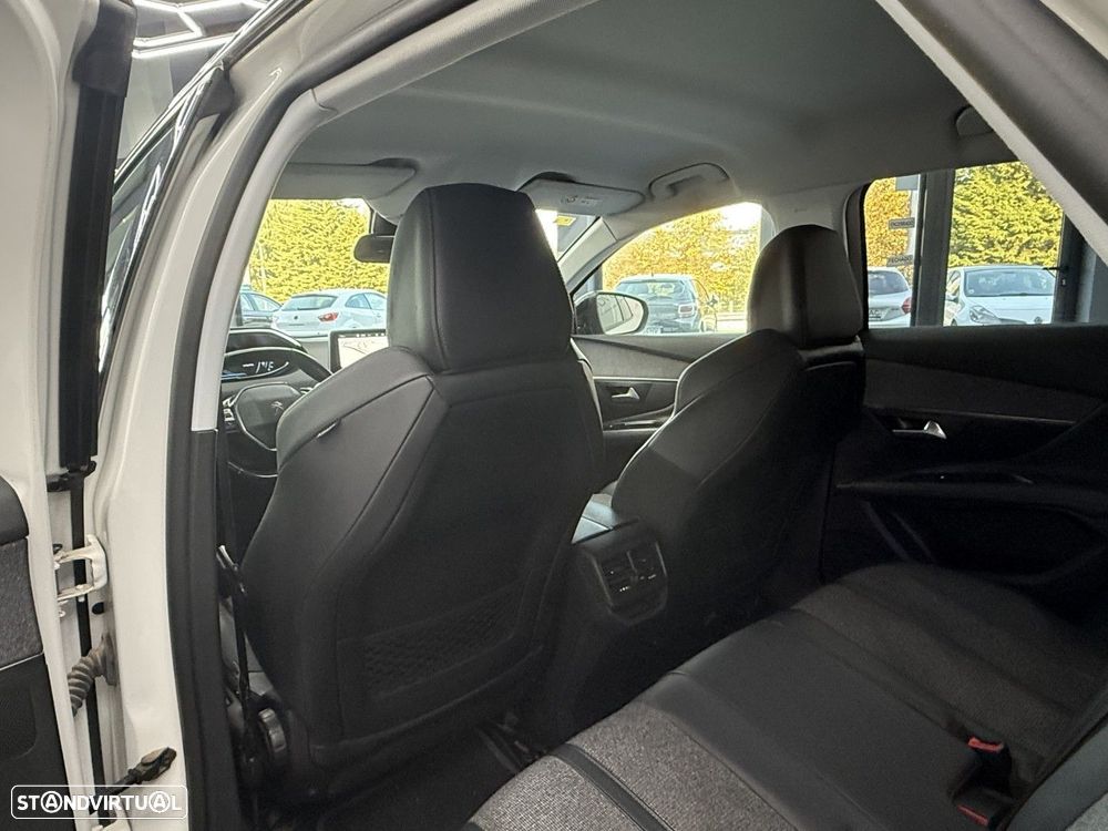 Peugeot 3008 1.2 PureTech Allure Pack EAT8 - 14